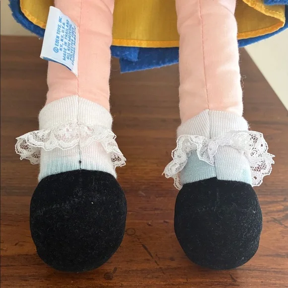 Madeline - 18” Doll & Ravensburger Puzzle - Picture 11 of 14